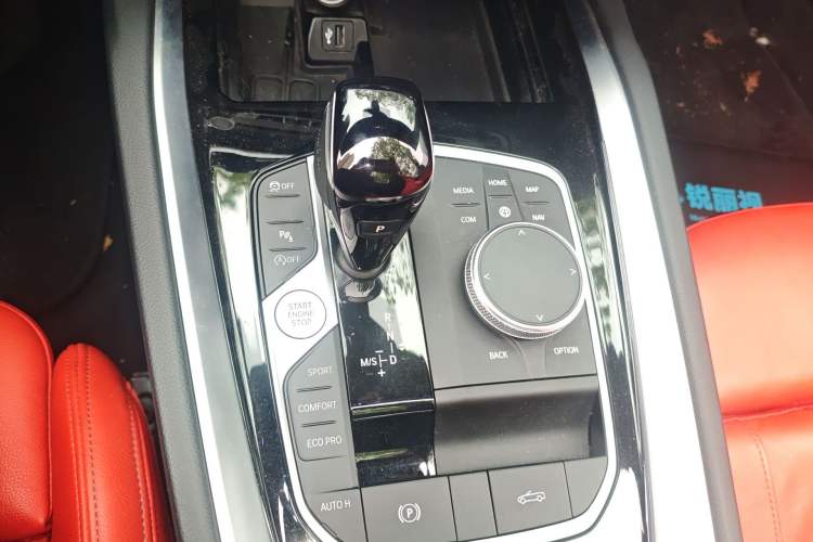 Used BMW Z4 2022 sDrive 25i M Sport Package Gear Lever