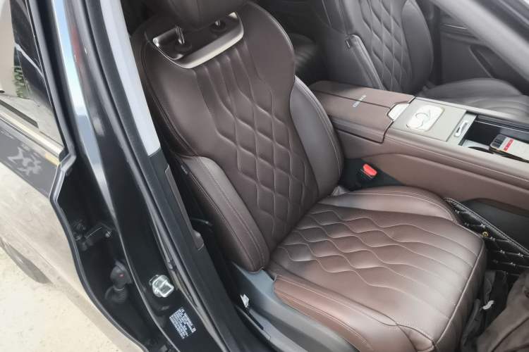 Used EXEED Lanyue 2023 400T Four-Wheel Drive Star Prestige Edition 6 Seats
