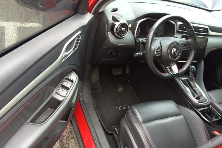 Used MG ZS 2020 180 DVVT Automatic Plus L2+ Driver Seat