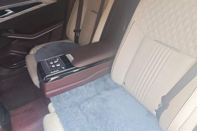 Used Hongqi H9 2020 Revised Version 2.0T Smart Connect Flagship Edition