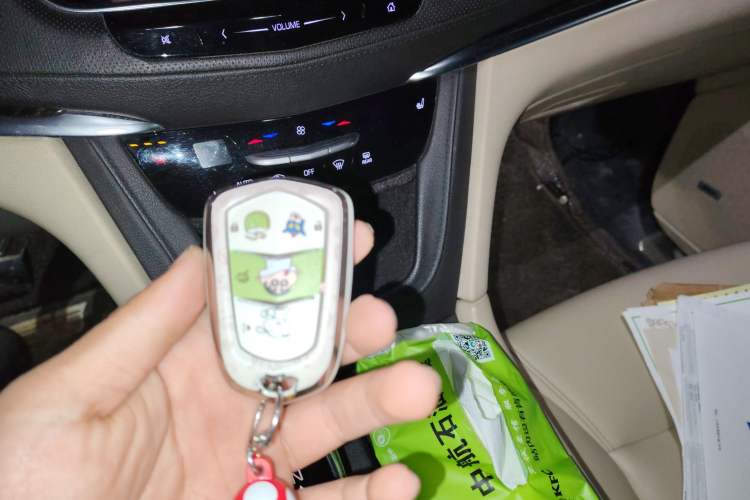 Used Cadillac XT5 2016 28T Four-Wheel Drive Tech Version
