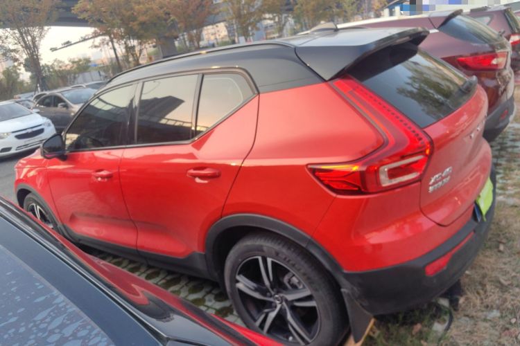 Used Volvo XC40 2021 T4 Four-Wheel Drive Smart & Sporty Edition