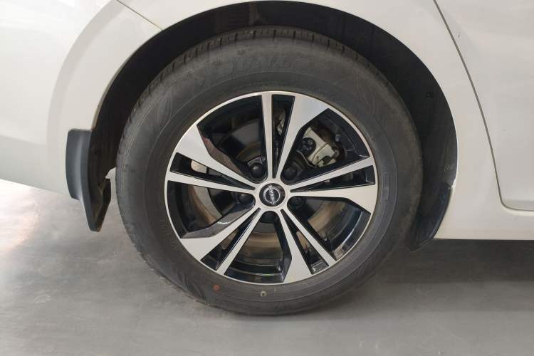 Used Nissan Sylphy 2023 1.6L CVT Smart Drive Version Exterior 5