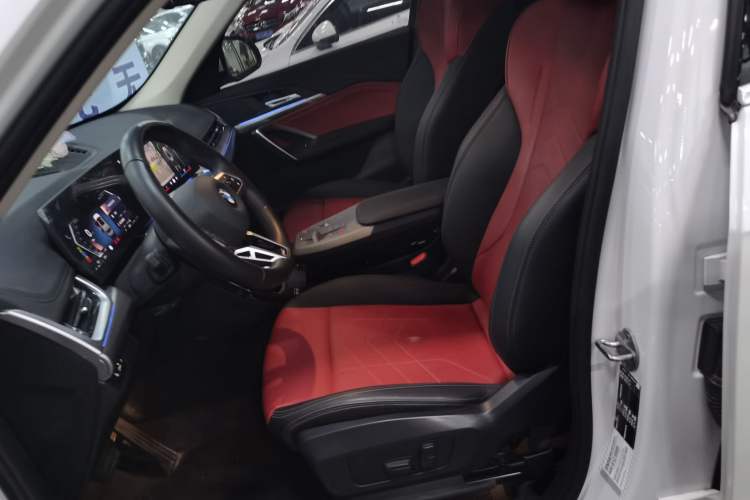 Used BMW X1 2023 sDrive25Li M Sport Package Left Front Seat