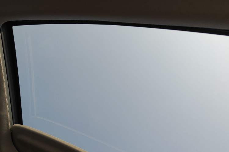 Used Toyota bZ3 2023 517 km Elite PRO Headliner