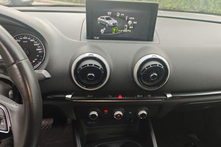 Used Audi A3 2020 Limousine 35 TFSI Fashion Edition China VI Emission Standard
