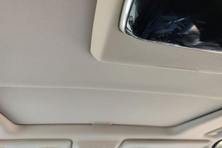 Used Land Rover Range Rover Sport 2012 5.0 NA V8 HSE
