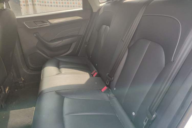 Used Roewe i6 New Energy 2019 PLUS 50T Internet Glory Flagship Edition Left Rear Seat