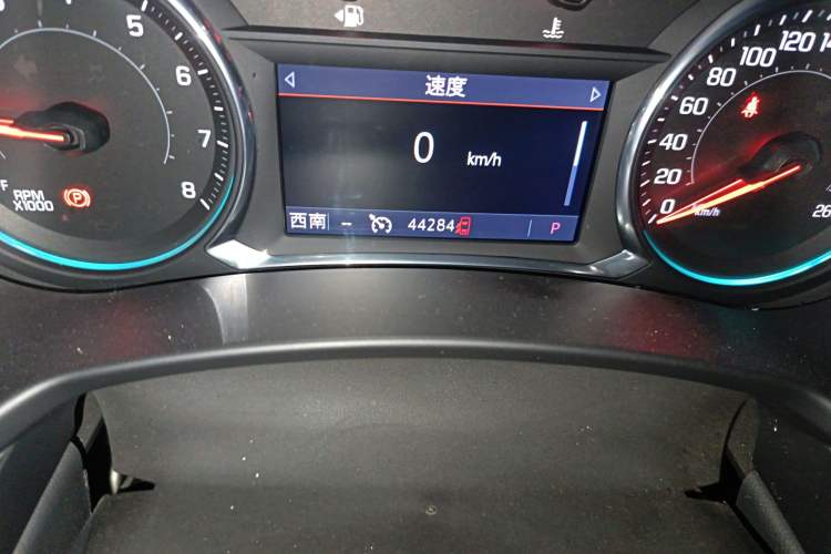 Used Chevrolet Equinox 2019 535T Automatic YuJie Edition China VI
