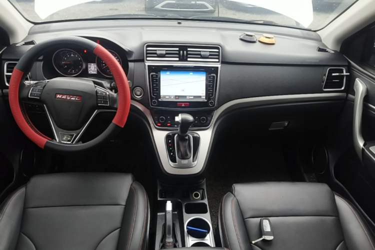 Used Haval H6 2015 Sport Edition 1.5T Automatic Two-Wheel Drive Luxury Model

