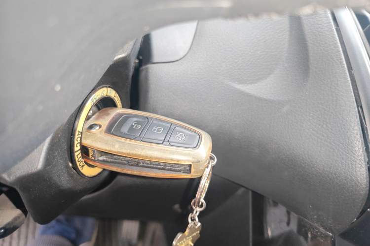 Used Ford Focus 2015 Sedan 1.6L Automatic Trend Model Vehicle Key