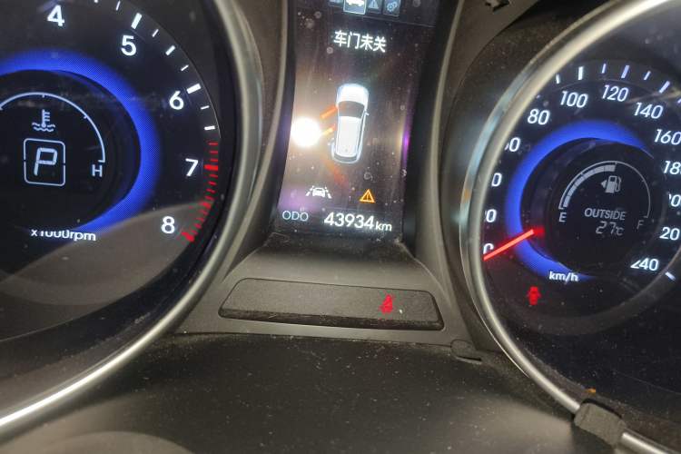 Used Hyundai Santa Fe 2015 2.0T Automatic 4x4 Top-Grade 7-Seater
