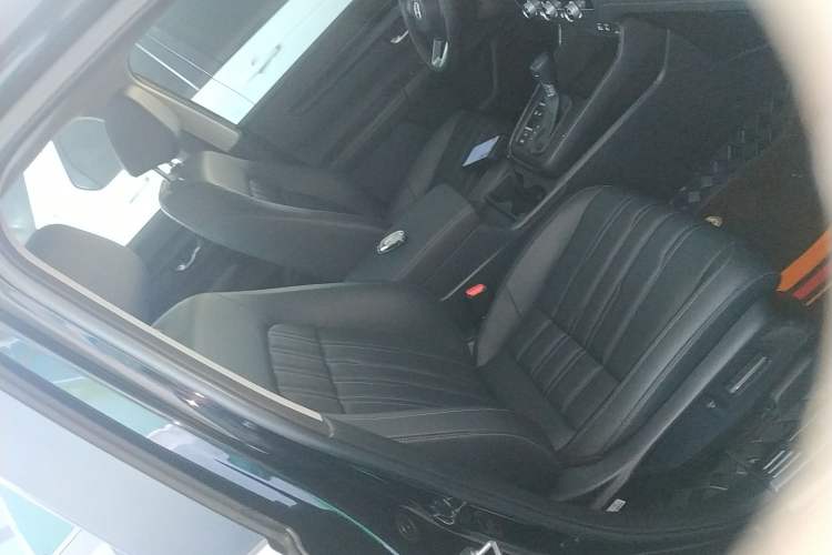 Used Honda Breeze 2023 240TURBO Two-Wheel-Drive Luxury Edition 5 Seats
