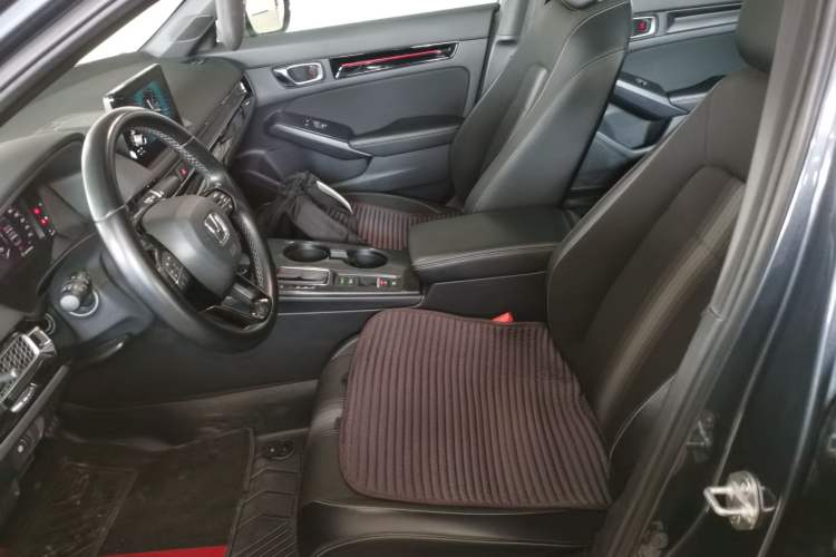 Used Honda Civic 2022 240TURBO CVT Dynamic Edition
