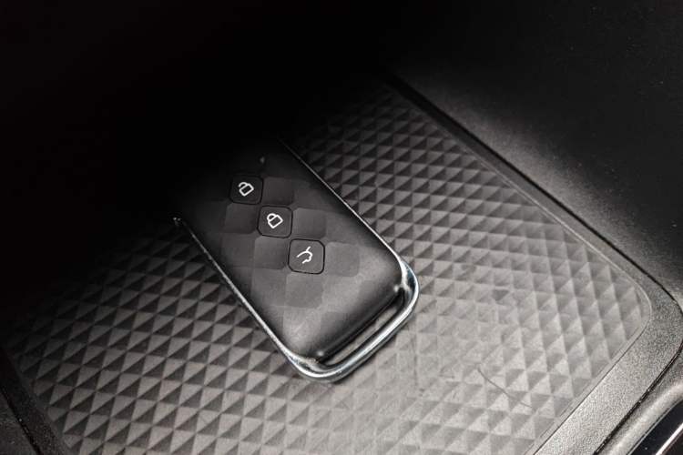 Used Wuling Xingyun 2023 2.0L DHT Standard Edition