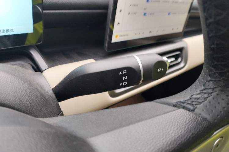 Used Wuling Bingo PLUS 2024 401 km Range 5-Seater Version