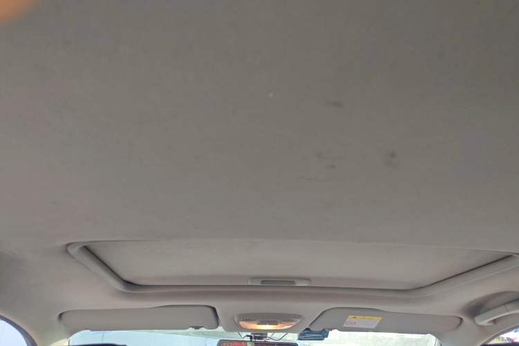 Used Chevrolet Sail 2015 Sail 3 1.5L AMT Happiness Sunroof Edition