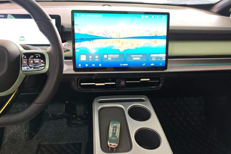 Used AION Y 2022 Plus 70 Smart Edition
