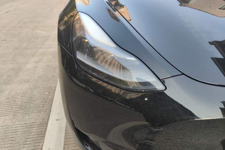 Used Tesla Model Y 2022 Rear-Wheel-Drive Version