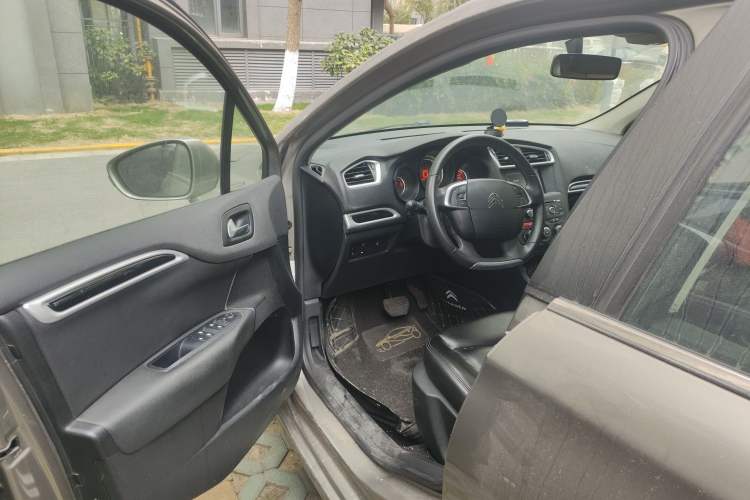 Used Citroen C4L 2015 1.8L Automatic Luxury Edition
