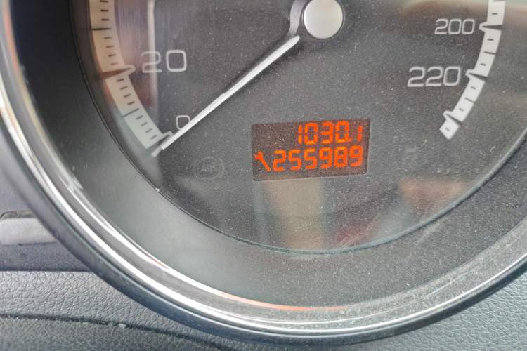 Used Peugeot 408 2011 2.0L Automatic Prestige Edition
