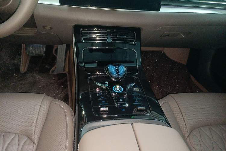 Used BYD Han 2025 EV Intelligent Driving Version 506KM Prestige Model