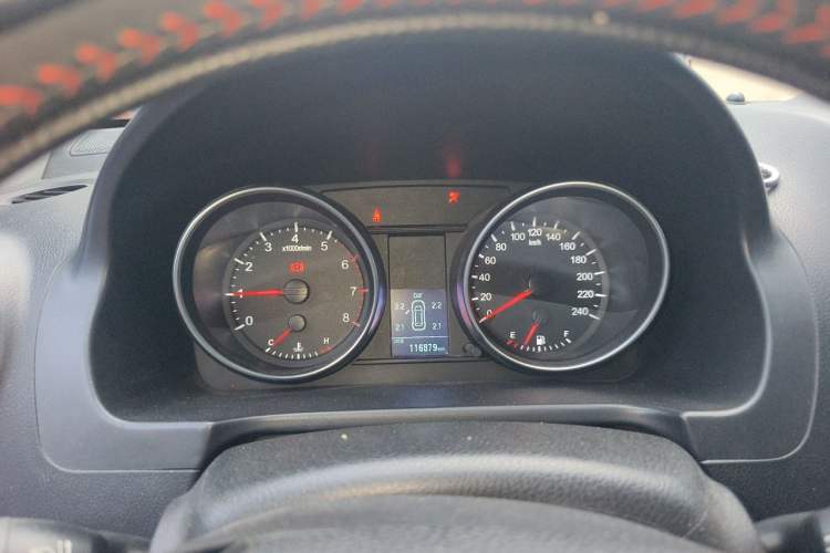 Used Haval H6 2014 Upgraded Model 1.5T Manual Two-Wheel Drive Elite Version
