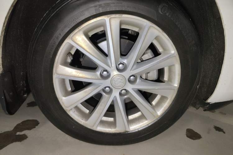 Used Buick Verano 2017 Sedan 20T Dual-Clutch Elite Model
