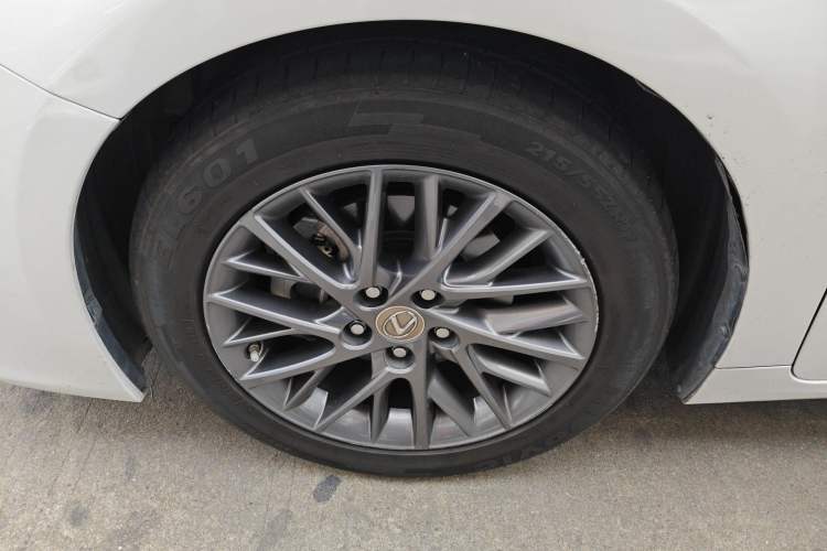 Used Lexus ES 2017 200 30th Anniversary Edition