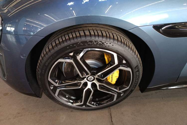 Used Xiaomi Auto SU7 2024 Rear-Drive Ultra-Long Range Advanced Pro-Level Intelligent Driving Version