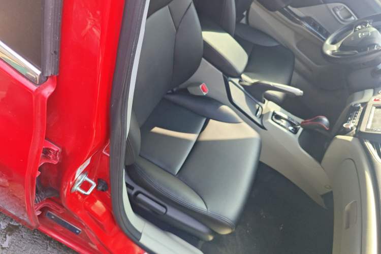 Used Honda Civic 2014 1.8L automatic comfort version