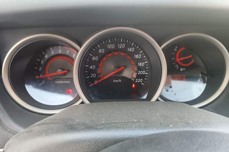 Used Nissan Sylphy 2016 Classic 1.6XE Manual Leading Edition Instrument Cluster