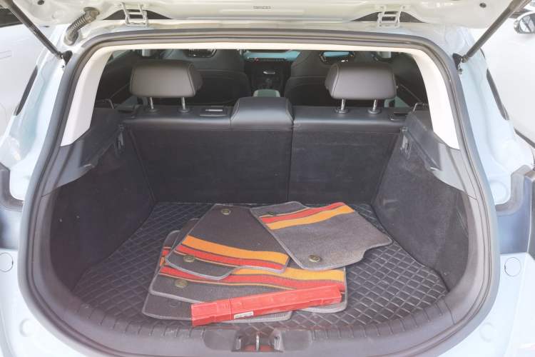 Used Geely Auto Emgrand S 2022 1.4T CVT Crossover Player Edition
