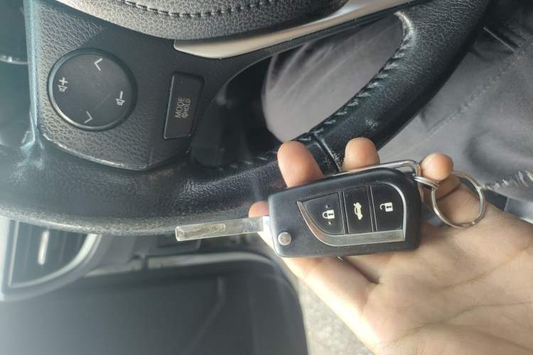 Used Toyota Corolla 2016 1.6L CVT GL-i Cool Edition