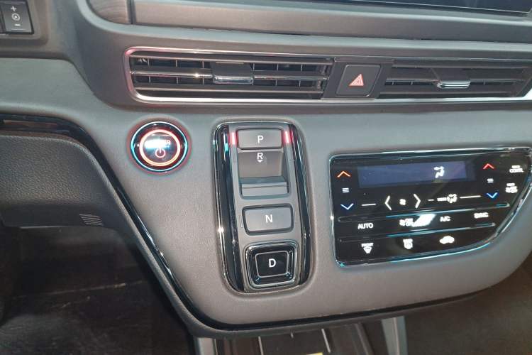 Used Honda Elysion 2022 2.0L eHEV Luxury First Edition