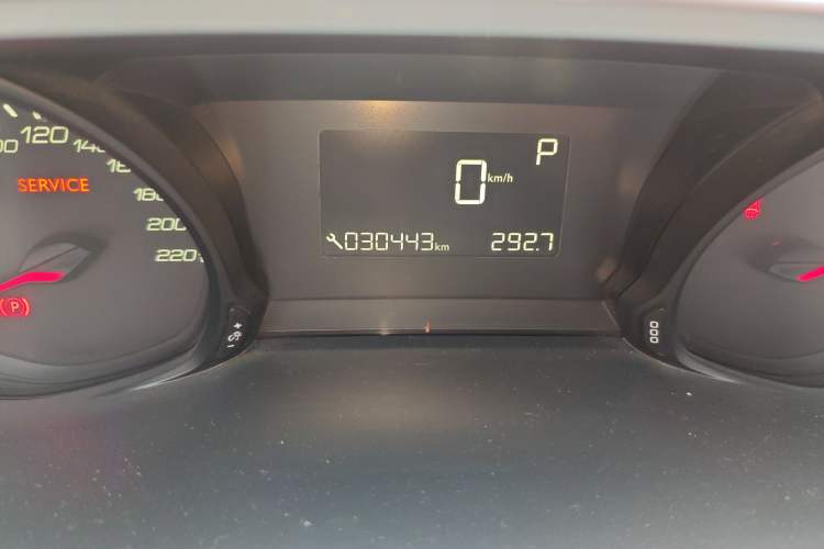 Used Peugeot 308 2016 1.6L Automatic Luxury Edition Odometer Close Up