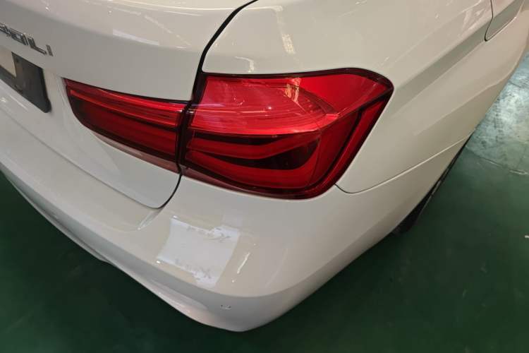 Used BMW 3 Series 2018 320Li Leading Model M Sport Package
