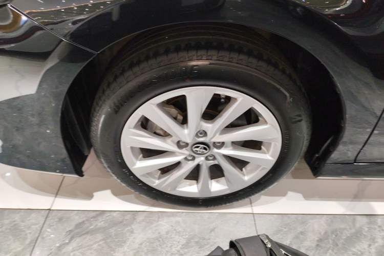 Used Toyota Camry 2021 2.0G Luxury Edition