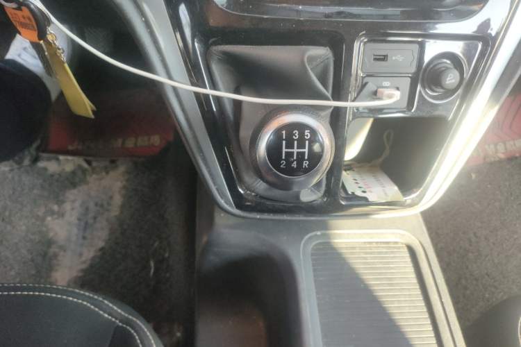 Used JAC Refine M3 2021 IKEA High-Power Edition 1.5T Luxury Model
