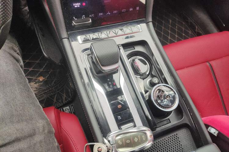 Used Hongqi H6 2024 2.0T ZhiShang Version