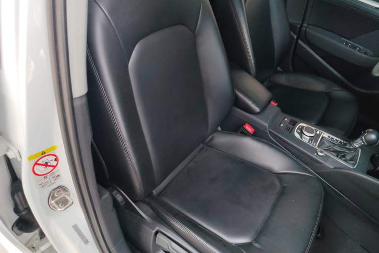 Used Audi A3 2020 Restyled Limousine 35 TFSI Ambition Version China VI Right Front Seat