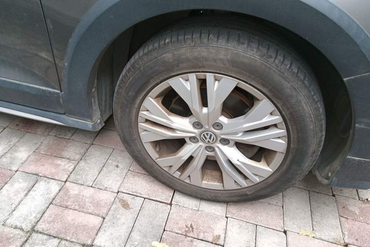 Used Volkswagen C-TREK 2017 230TSI DSG Comfort Version