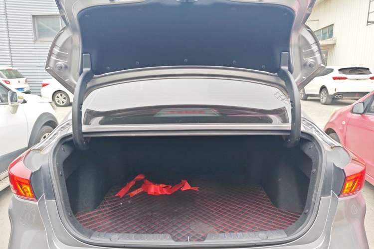 Used CHANGAN Eado 2022 PLUS Blue Whale NE 1.4T GDI DCT Prestige Edition Trunk