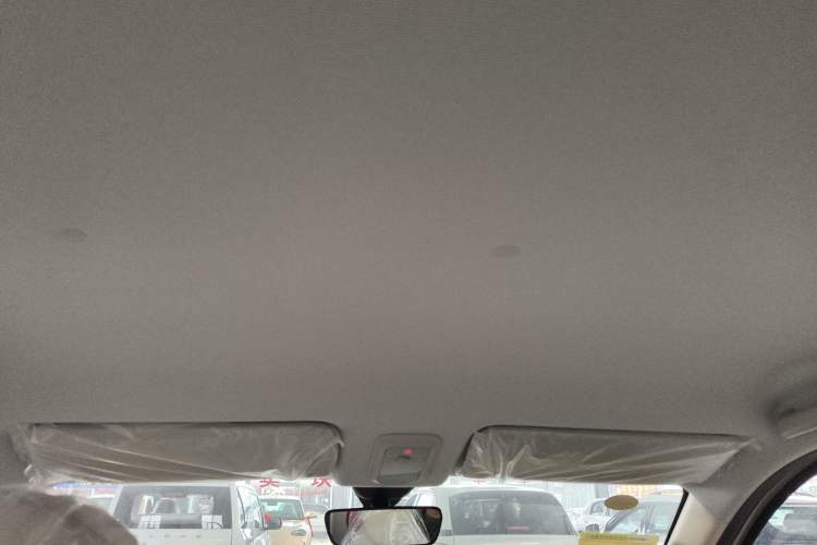 Used Wuling Hongguang MINIEV 2025 Four-Door Version Advanced Edition Headliner