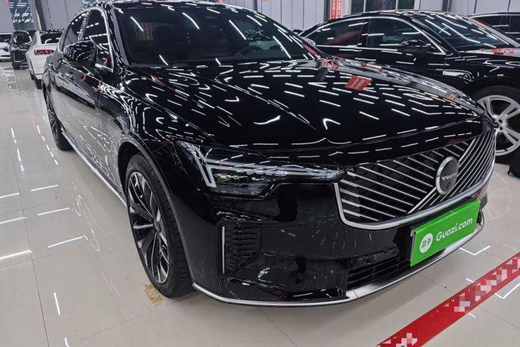 Used Volvo S90 2026 B5 Zhiyuan Luxury Edition
