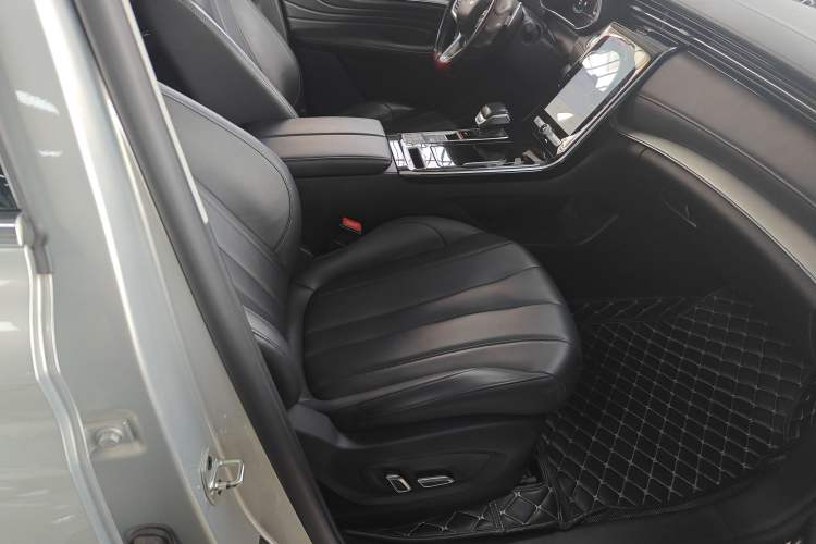 Used Roewe RX5 MAX 2019 400TGI Automatic Smart Cabin Flagship Edition