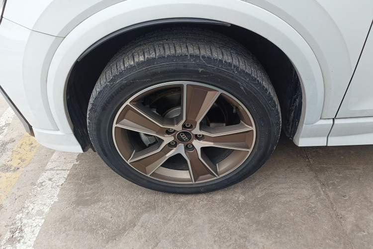 Used Audi Q2L 2023 35TFSI Fashion Dynamic Model
