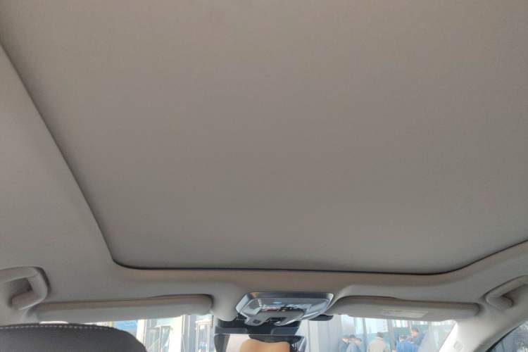 Used Hongqi H5 2024 2.0T Automatic Smart Connect Flagship Edition
