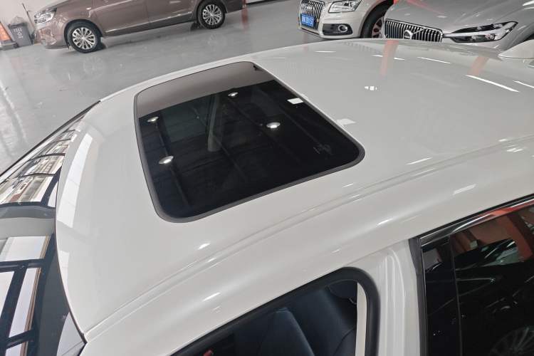 Used Lexus ES 2020 200 Luxury Edition Roof