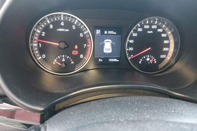 Used Kia kx1 Stonic 2021 1.4L CVT Sunroof Model
